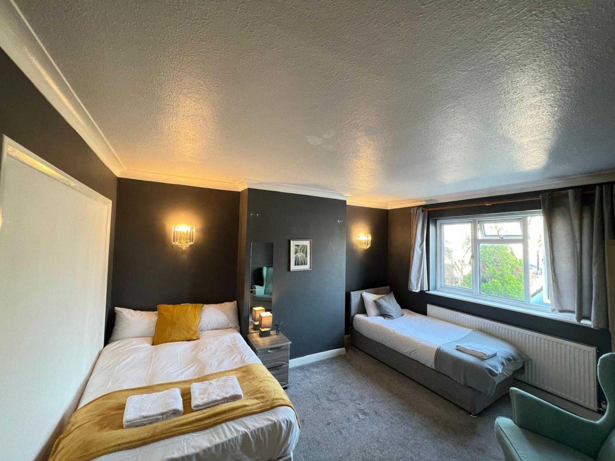 Habitación en casa particular Airport Garden Feltham